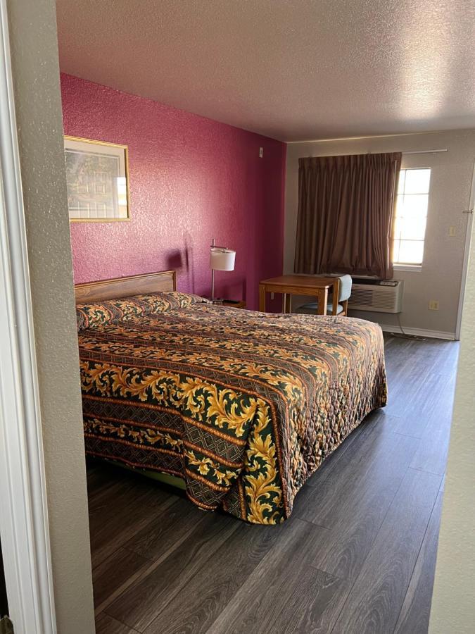 Country Inn Motel سان أنطونيو المظهر الخارجي الصورة